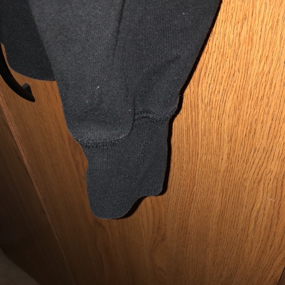 In Excellent condition Roots Original Full Zipper hoddie - Picture 8 of 8